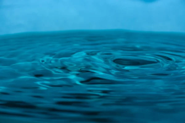 Gota Agua Azul Limpia —  Fotos de Stock