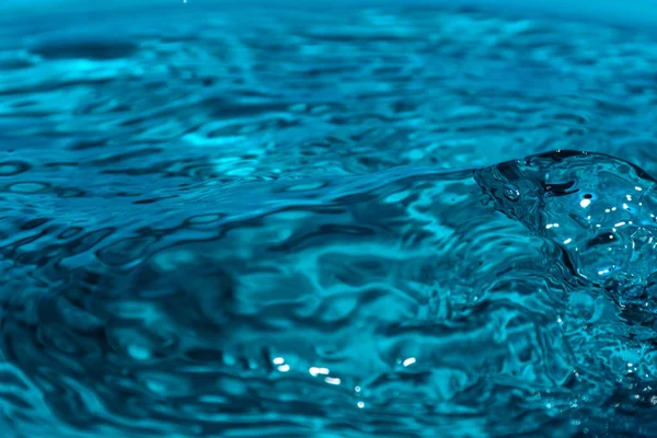 Gota Agua Azul Limpia —  Fotos de Stock