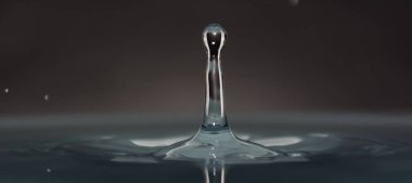 arka plan üzerinde temiz su damlaları