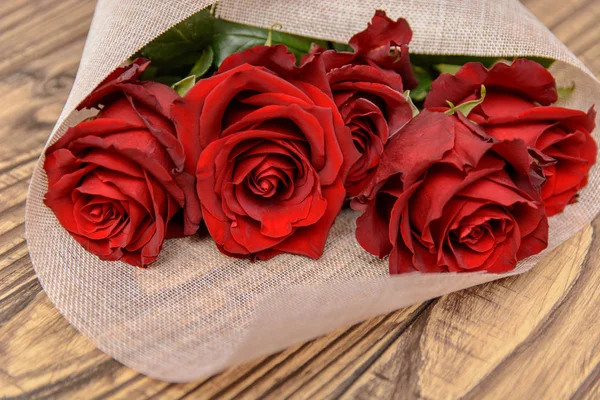 Красивий Фон Червоних Троянд Концепція Березня — стокове фото