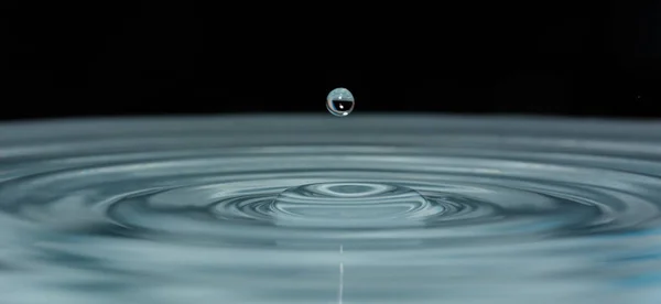 Gotas Água Limpa Fundo — Fotografia de Stock