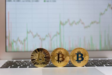  zemin üzerine altın bitcoin