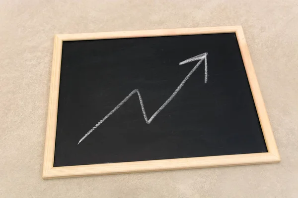 Close Image Chalkboard Lettering Arrow Leading Upside — Stock Photo, Image