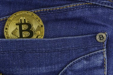 Bitcoin mavi kot pantolon cebinde yatıyor