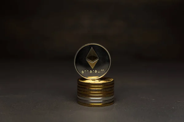 Valuta Cripto Ethereum Sullo Sfondo — Foto Stock