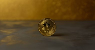  arka plan maded üzerinden dekoratif sıva üzerinde altın bitcoin