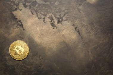  Altın bitcoin yalan arka plan üzerine