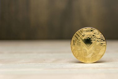  arka plan maded üzerinden dekoratif sıva üzerinde altın monero