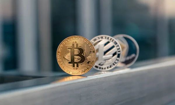 plata bitcoin perché è bitcoin andando verso il basso
