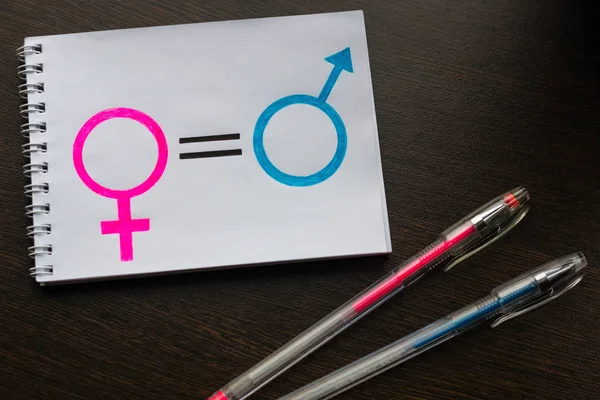 Σημειωματάριο Φύλο Και Ισότητα Γυναικών Και Ανδρών Σύμβολα — Φωτογραφία Αρχείου