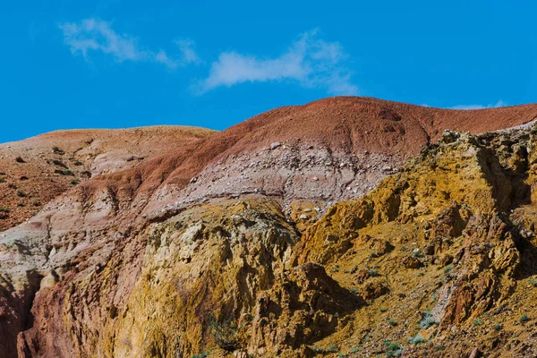 Colinas Colores Rayas Diferentes Colores Pendiente Del Cañón Tierra Seca — Foto de Stock