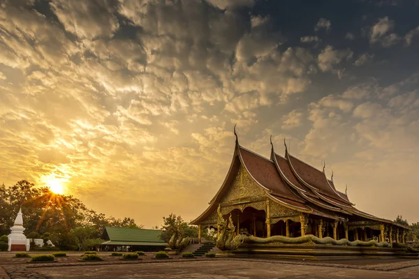 Thai Temples Sun Rise Phu Phrao Temple Wat Sirindhornwararam Ubon — Stock Photo, Image