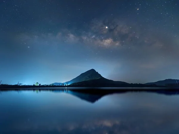 Night Sky Stars Milky Way Mountain Reflection Water Lam Isu — Stock Photo, Image