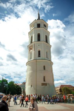 Katedral çan kulesi