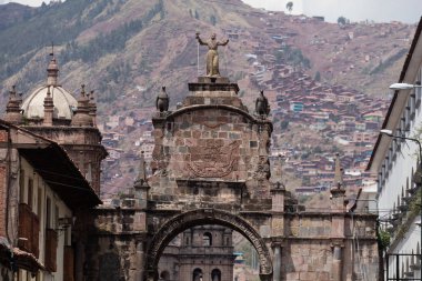 Cusco Sokak Sahnesi