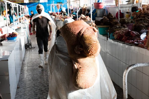 Slager in de markt — Stockfoto