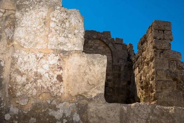 Castillo Ajloun en el noroeste de Jordania. Fuerte árabe y cruzados . — Foto de Stock