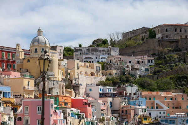 Procida, İtalya 'daki Napoli Körfezi Adası.
