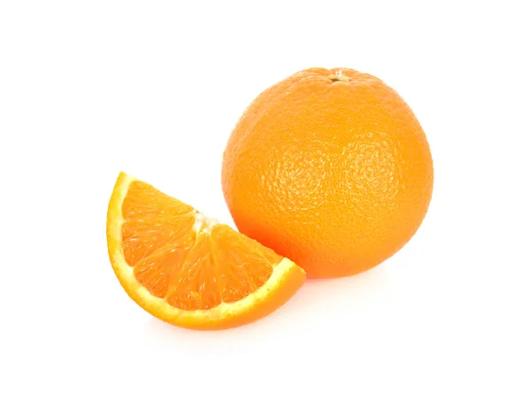Вырезать Свежий Апельсин Пупка Белом Фоне — стоковое фото