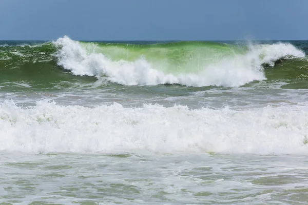 Wave of Indian ocean. Sri Lanka — Stock Photo, Image