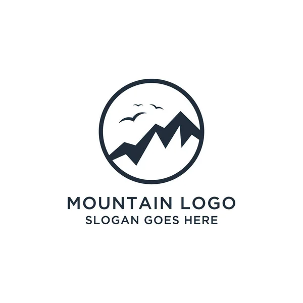 Mountain Logo Vector Design Template — Stock Vector