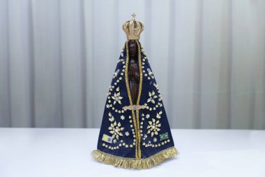 Aparecida Anıtı, Katolik dininde Tanrı 'nın annesi, Brezilya' nın hamisi.