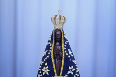 Aparecida Anıtı, Katolik dininde Tanrı 'nın annesi, Brezilya' nın hamisi.