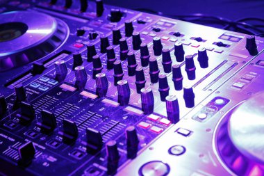 Denetleyicisi ve aksesuarları Dj Ekipmanları, elektronik gece parti