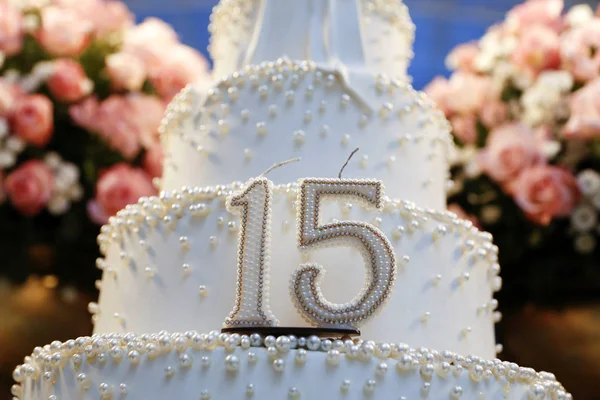 Party cake, torta di compleanno di 15 anni, quindici anni — Foto Stock