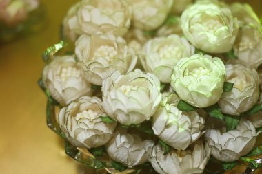 Parti, düğün ve resepsiyon için çeşitli lezzetli ve güzel şekerler.