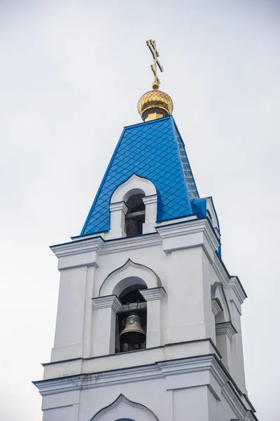 Tower Bell Christian Church Blue Domes Gold Crosses Holy Trinity — Stock Photo, Image