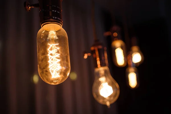 Glühbirne Spirale Retro Vintage Warme Röhre Edison Gelbes Licht Dunkler — Stockfoto