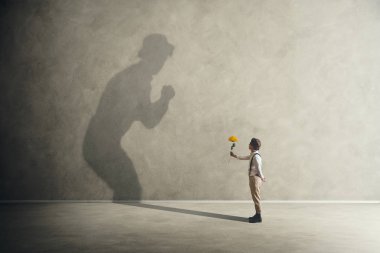 Adam onun gölgesi ile barış yapma çiçeklerle diz