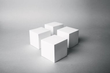 en az beyaz küpleri bırakma