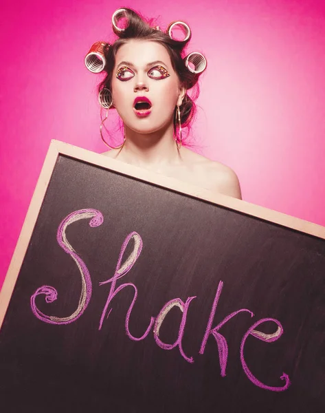 Holá nahá dívka pokryla svou vlastní desku a text "Shake", Wi — Stock fotografie