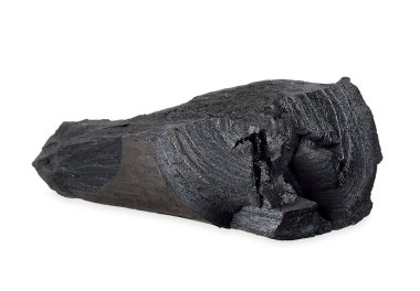 Beyaz kırpma yoluyla izole kömür.