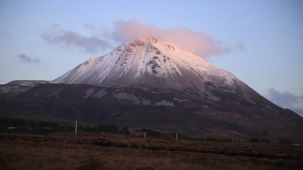Όρος Errigal Donegal Ιρλανδία Χειμώνα — Αρχείο Βίντεο