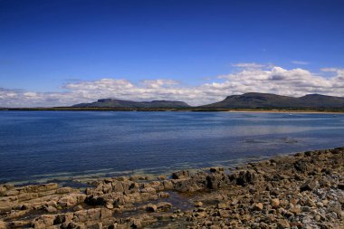 Mullaghmore, Co Sligo, İrlanda üzerinden Atlantik görünümünü