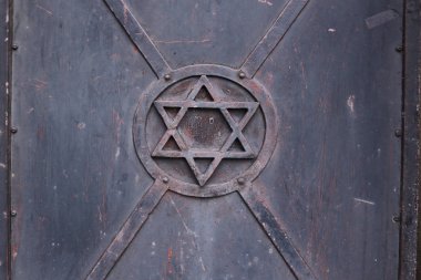 Sinagog, Yahudi Mahallesi, Krakow, Polonya kapıda yıldız