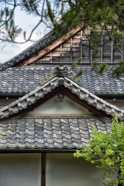 Japon tarzında eski çatı, Kyoto, Japonya