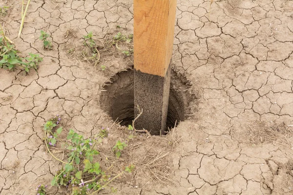 Vakfın Dağı ahşap çit için. Kırsal çit toprağa giderme Vakfı.