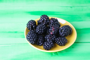 Yaz berry, doğal, organik böğürtlen