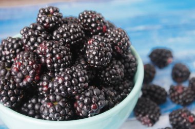 Doğal, organik böğürtlen .summer berry