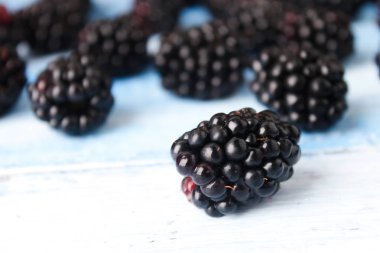 Yaz berry, doğal, organik böğürtlen