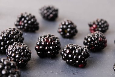 Yaz berry, doğal, organik böğürtlen