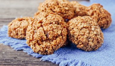 doğal ev yapımı yulaflı kurabiye 