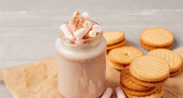 Cacau Com Marshmallows Biscoitos — Fotografia de Stock