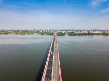 Dnipro / Ukrayna - 14 Eylül - 2019 : Cumhurbaşkanı Zelensky'nin denetlediği Binbaşı Boris Filatov Yeni Köprüsü Tarafından Onarıldı