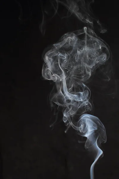 Abstrakter Weißer Rauch Auf Schwarzem Hintergrund — Stockfoto
