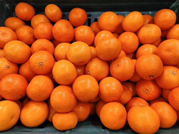 Verse Losse Sinaasappelen Koop Een Supermarkt Rechtenvrije Stockfoto's